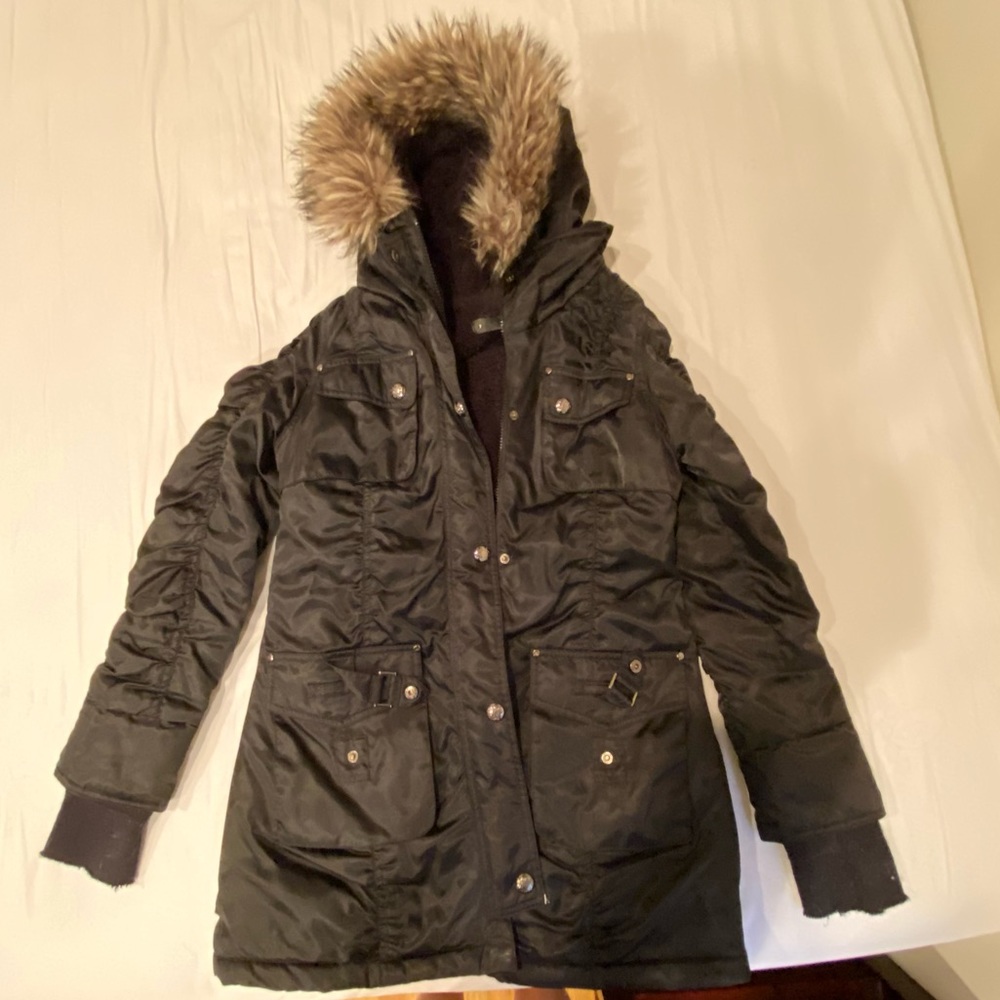 Winter jacket with removable faux fur